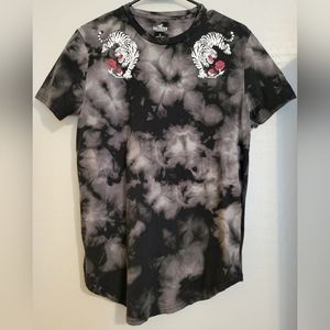 Hollister | Tiger | Rose | Round Bottom Shirt/TeeShirt | Short Sleeve | Tie Dye